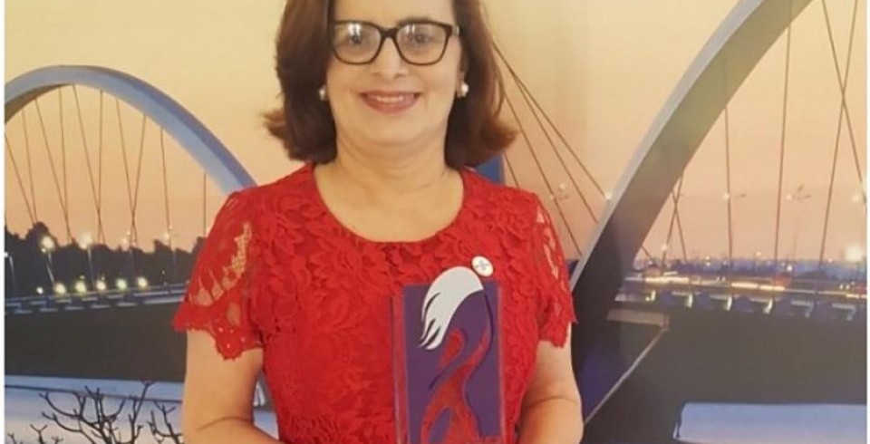 Zenaide Santos recebe prêmio nacional do Sebrae Mulher de Negócios